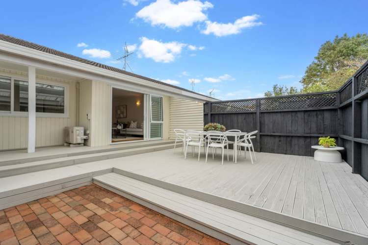 1/45 Abbotts Way Remuera_1