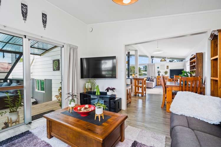 70 Kohe Street Parahaki_8