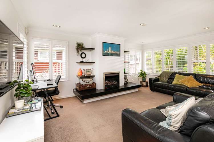 16 Weatherly Road Torbay_10