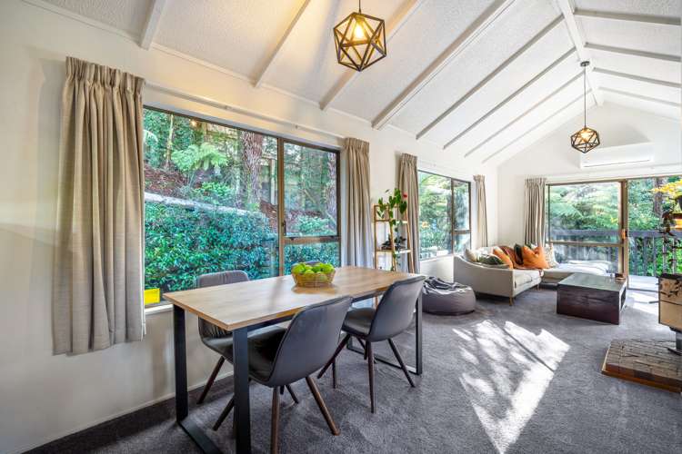 2/33 Sapphire Place Bayview_9