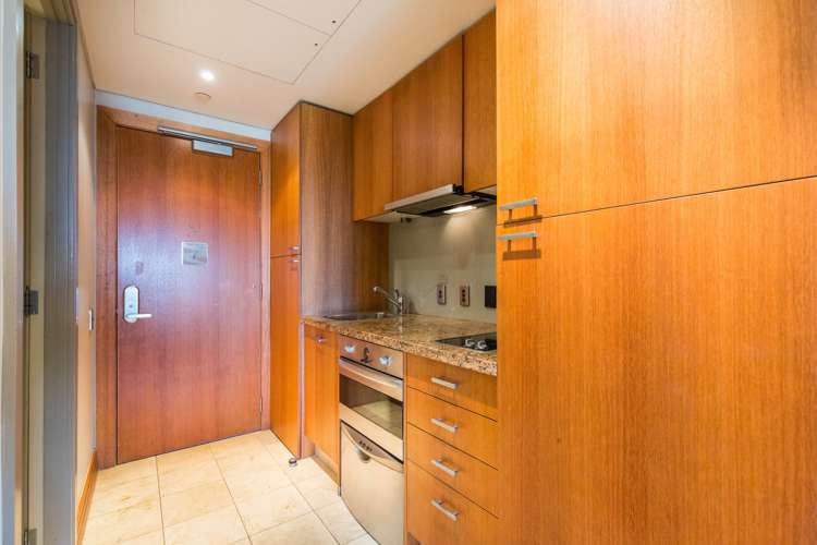 1710/1 Courthouse Lane Auckland Central_12