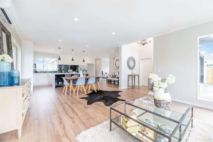 17 Boocock Crescent Orewa_5