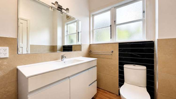526 Mount Albert Road Mt Roskill_12