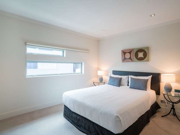 14/225 Lake Terrace Waipahihi_7