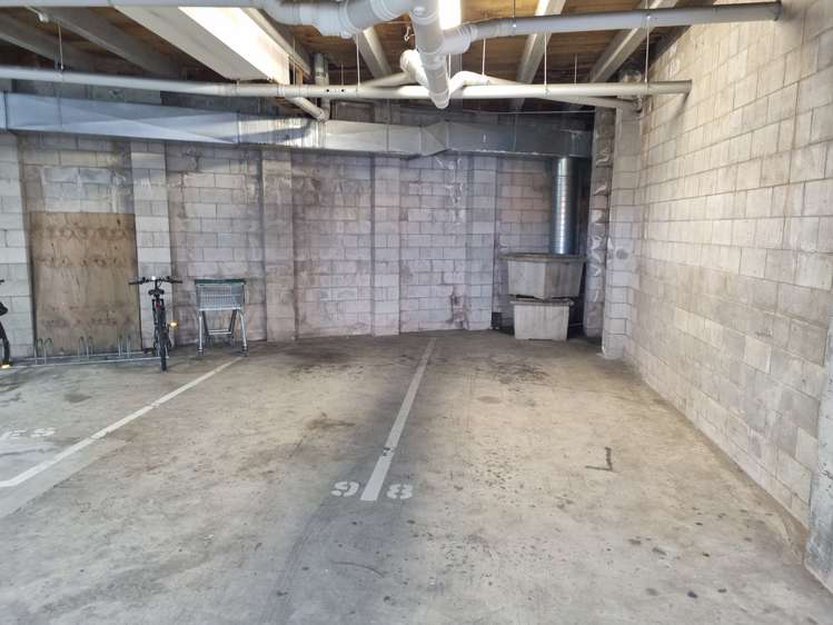 411/10 Flower Street Eden Terrace_16