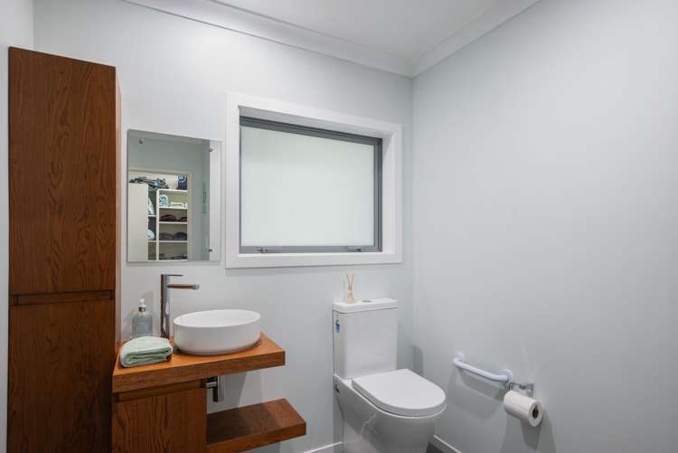 64 Kotare Street Waikanae_24