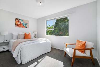 2/36A Sunnynook Road_4