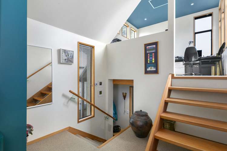 593 Highcliff Road Highcliff_6