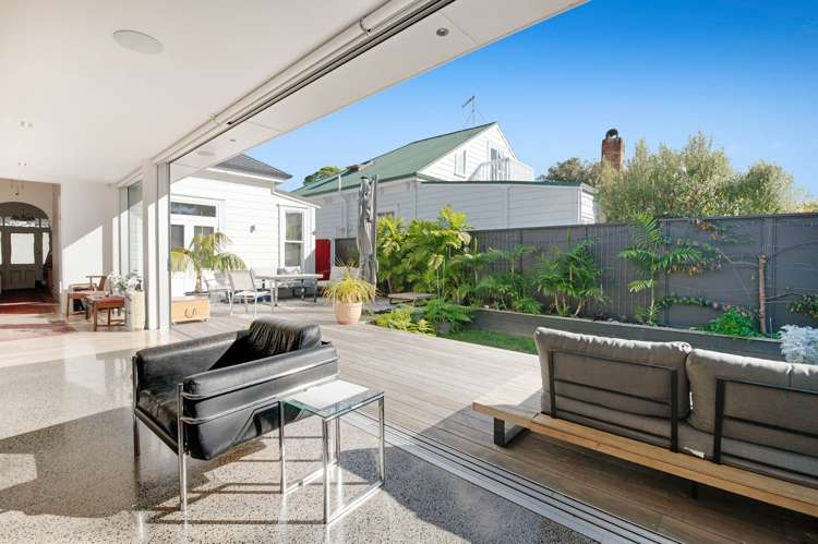 2 Tainui Road Devonport_5