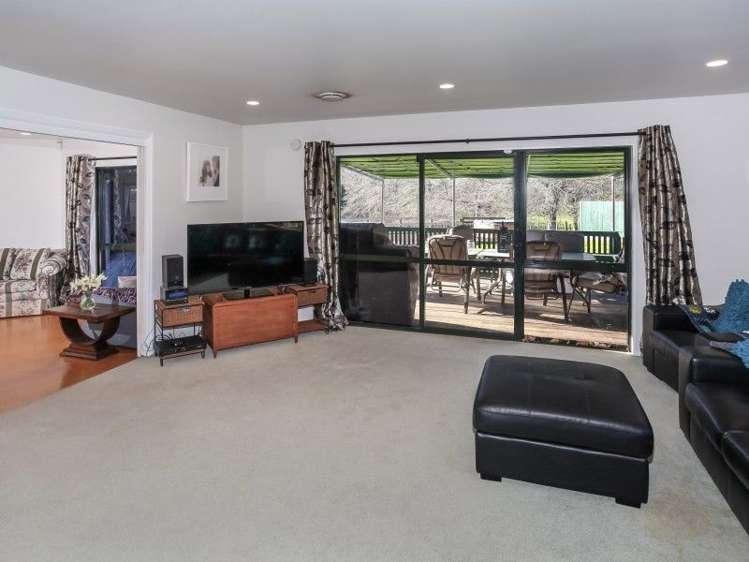 18 Kath Henry Lane Drury_9