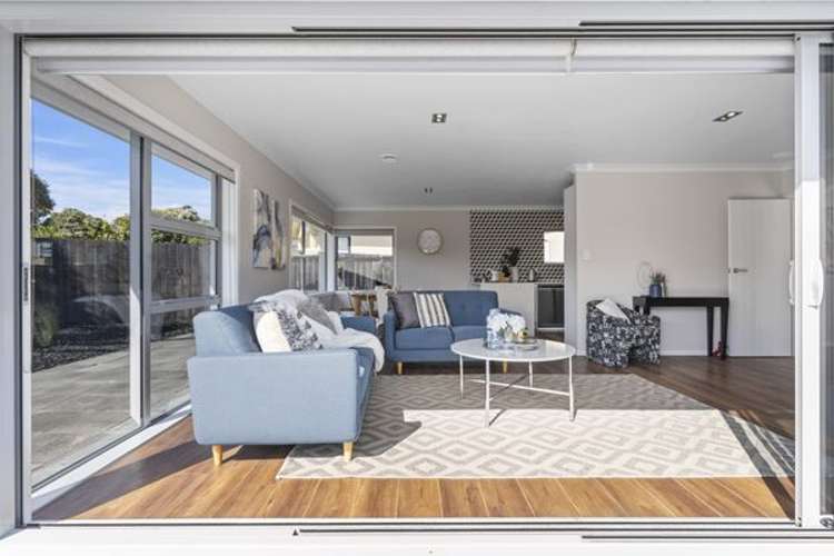 24 Gulf Crest Bucklands Beach_7