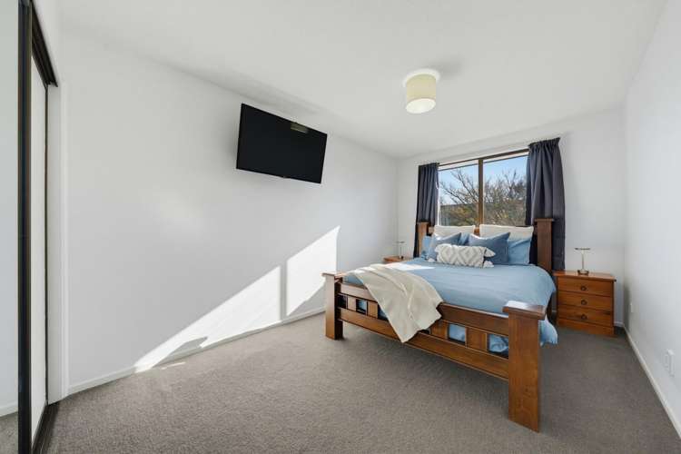15 Lowry Avenue Redwood_7