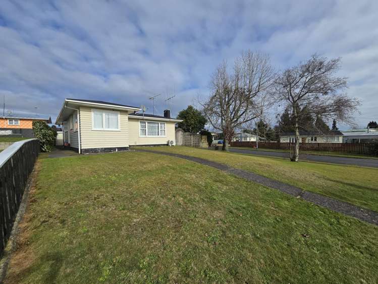 57 Morvern Crescent Tokoroa_13