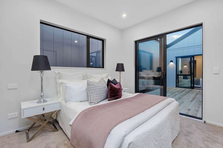 16 Moko Road Orewa_11
