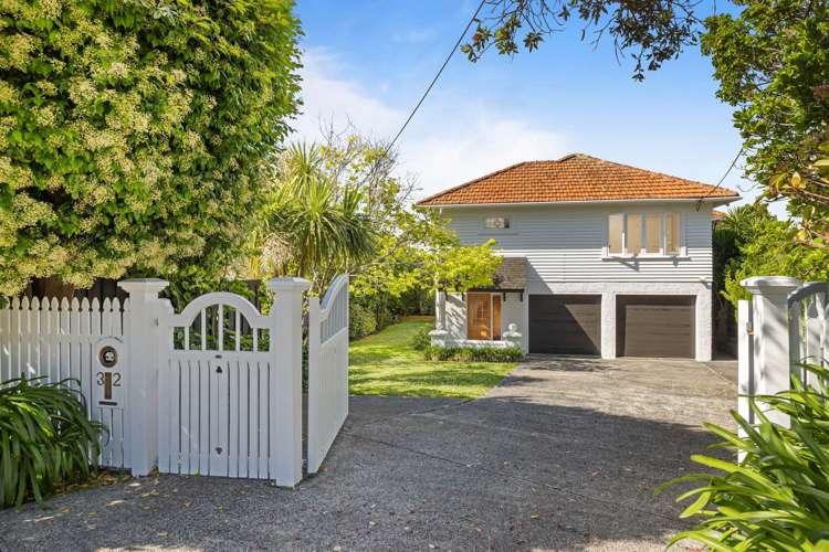 3/32 Beach Road Castor Bay_25