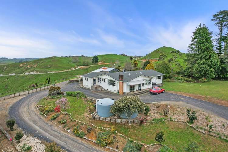 895 Wairamarama-Onewhero Road Meremere_9