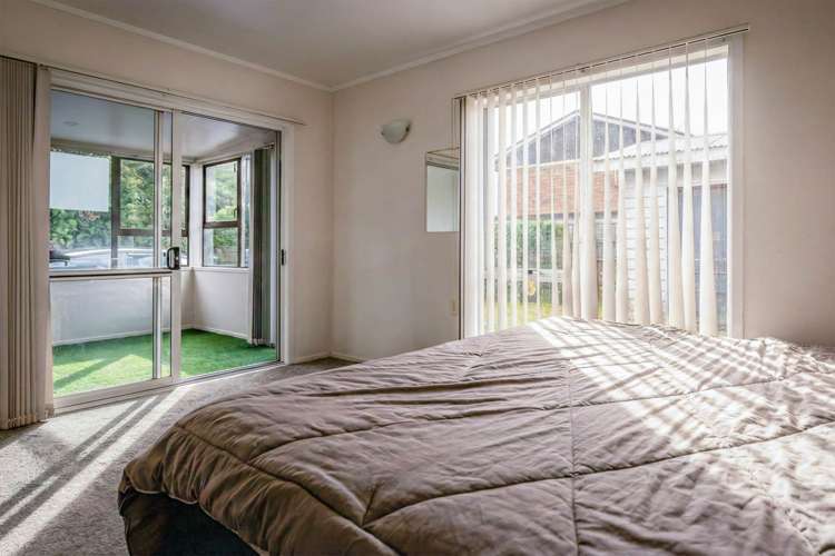 2/9A Cambourne Road Papatoetoe_11