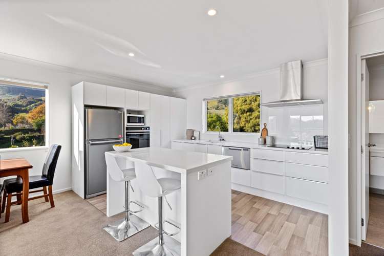 54/60 Port Hills Road_3