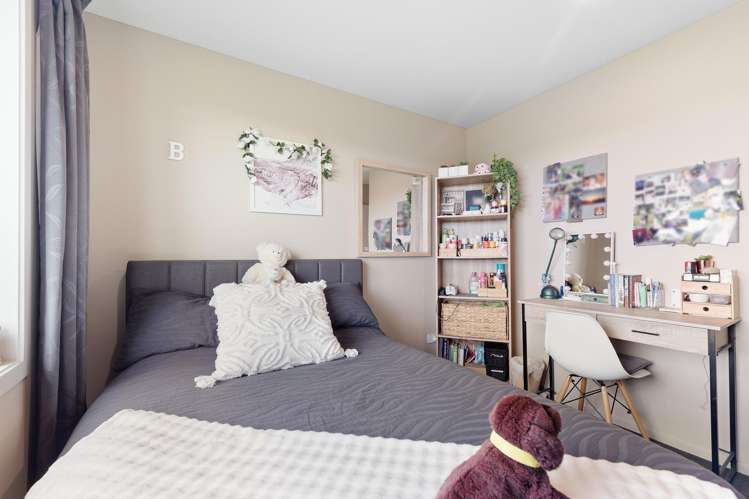 11 Tui Place Edendale_13