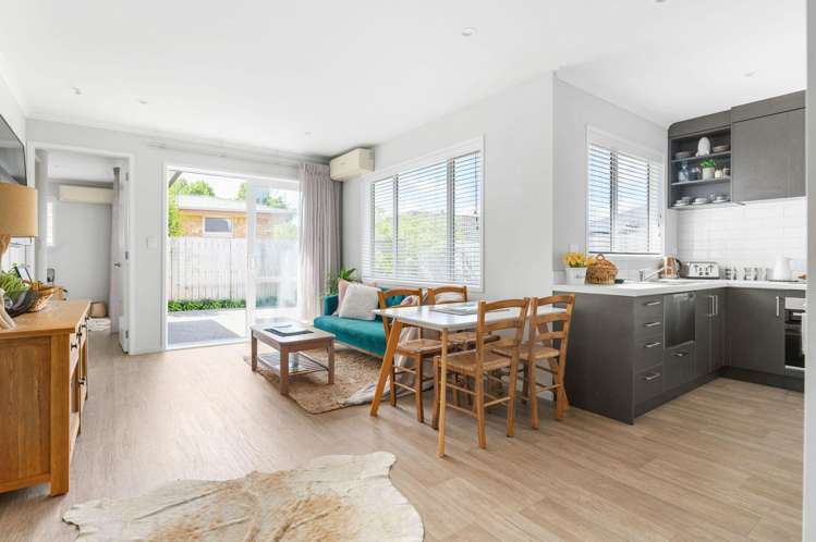 2/70 Hukanui Road Chartwell_1