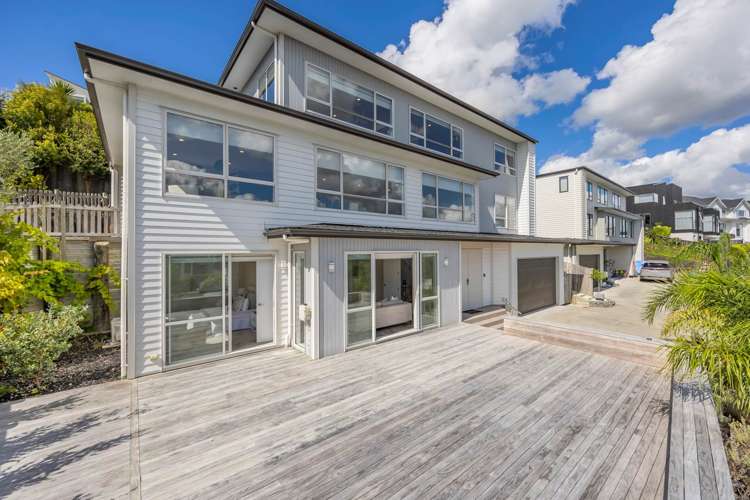 45 Colonial Drive Silverdale_1