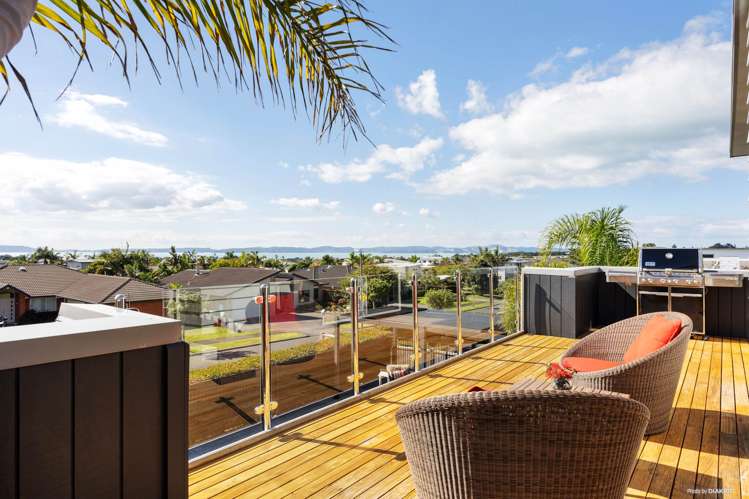 10 Columbia Crescent Beachlands_12