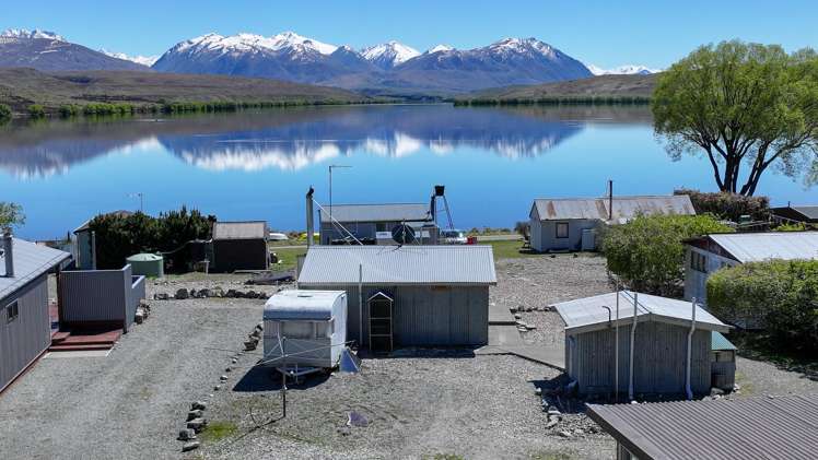 Hut 38 217 Lake Alexandrina South Road Lake Tekapo_23