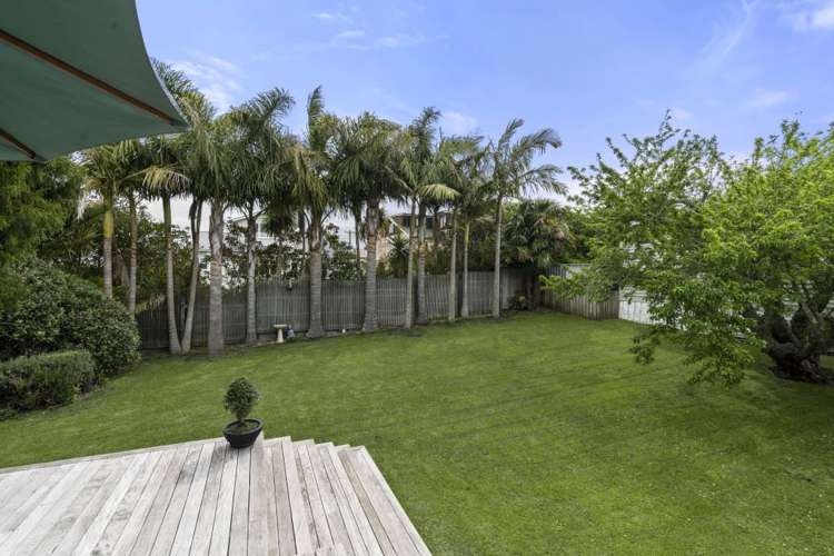 19 Merani Street Narrow Neck_2