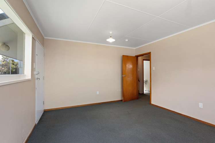 1 and 2/107 Rowley Avenue Hoon Hay_6