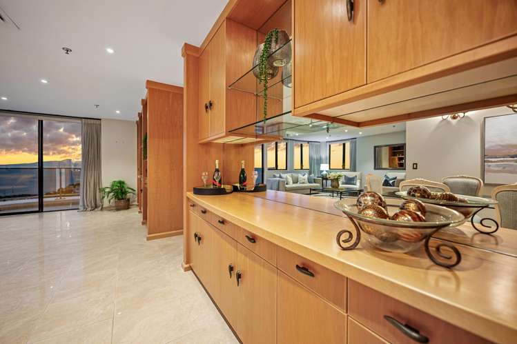 6b/173 Hurstmere Road Takapuna_17