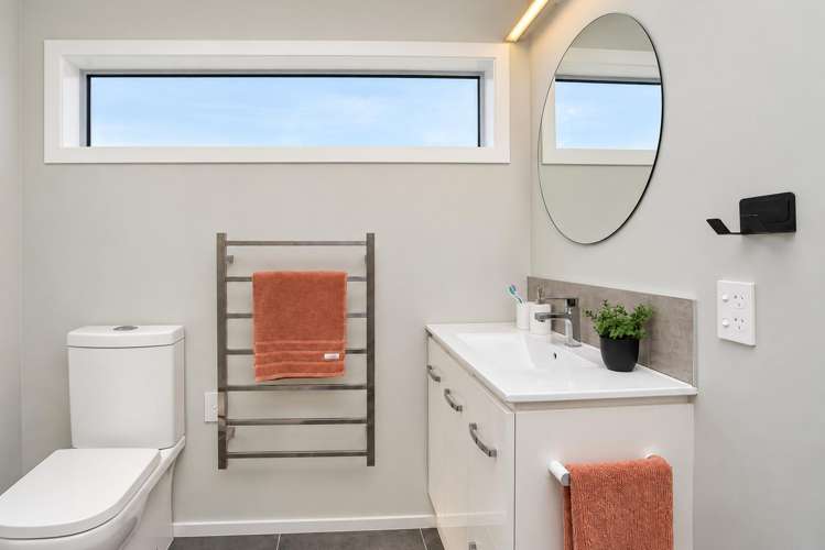 124 John Burke Drive Aotea_17
