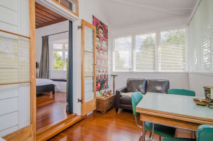 7 Miltonia Avenue Te Atatu South_11