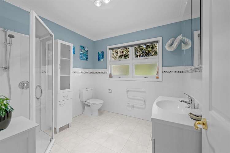 603 Peak Road Helensville_17