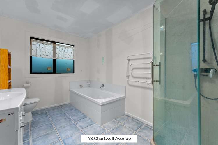 48 and 48A Chartwell Avenue Glenfield_10