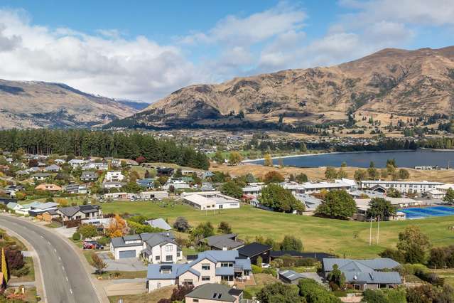 74 Kings Drive Wanaka_3