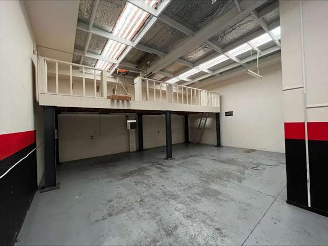 2/21 Andromeda Crescent East Tamaki_1