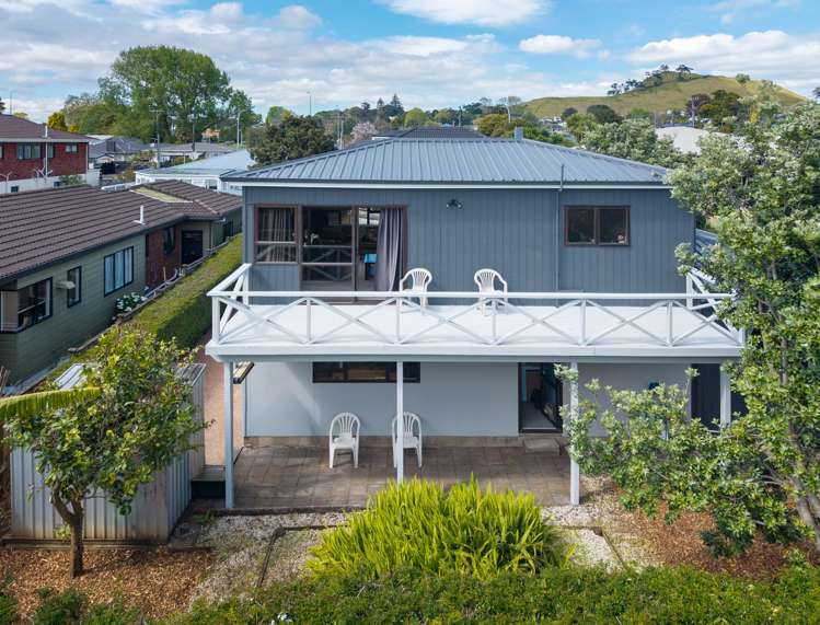 20A Church Road Mangere Bridge_11