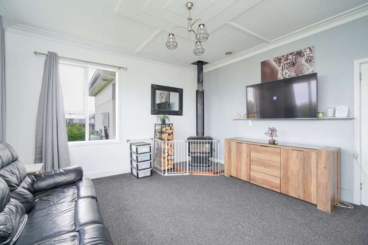 200 Pomona Street Strathern_7