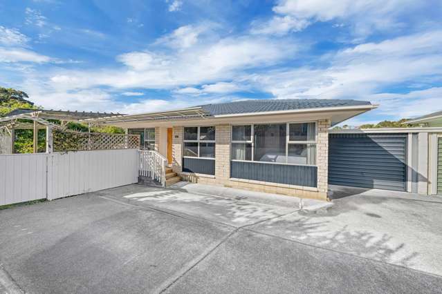 Mairangi Bay Brick Beauty