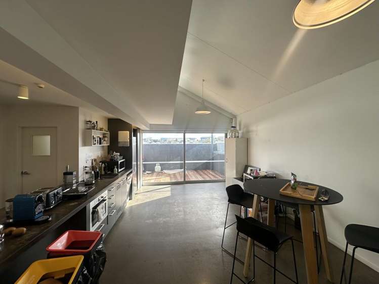 361 New North Road Kingsland_5