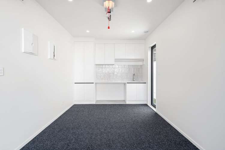 15A Te Kawa Road Greenlane_13