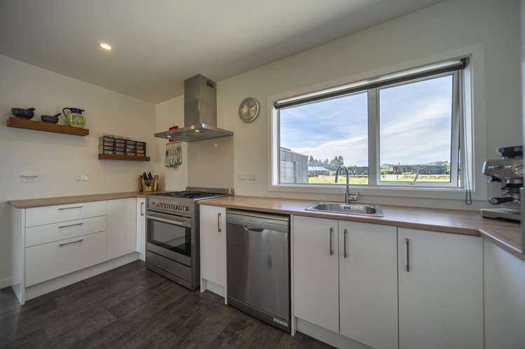 34 Burnby Drive Te Anau_6