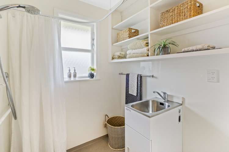 18a Avalon Crescent Avalon_17