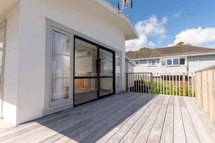 40 Roseberry Avenue 10868_11