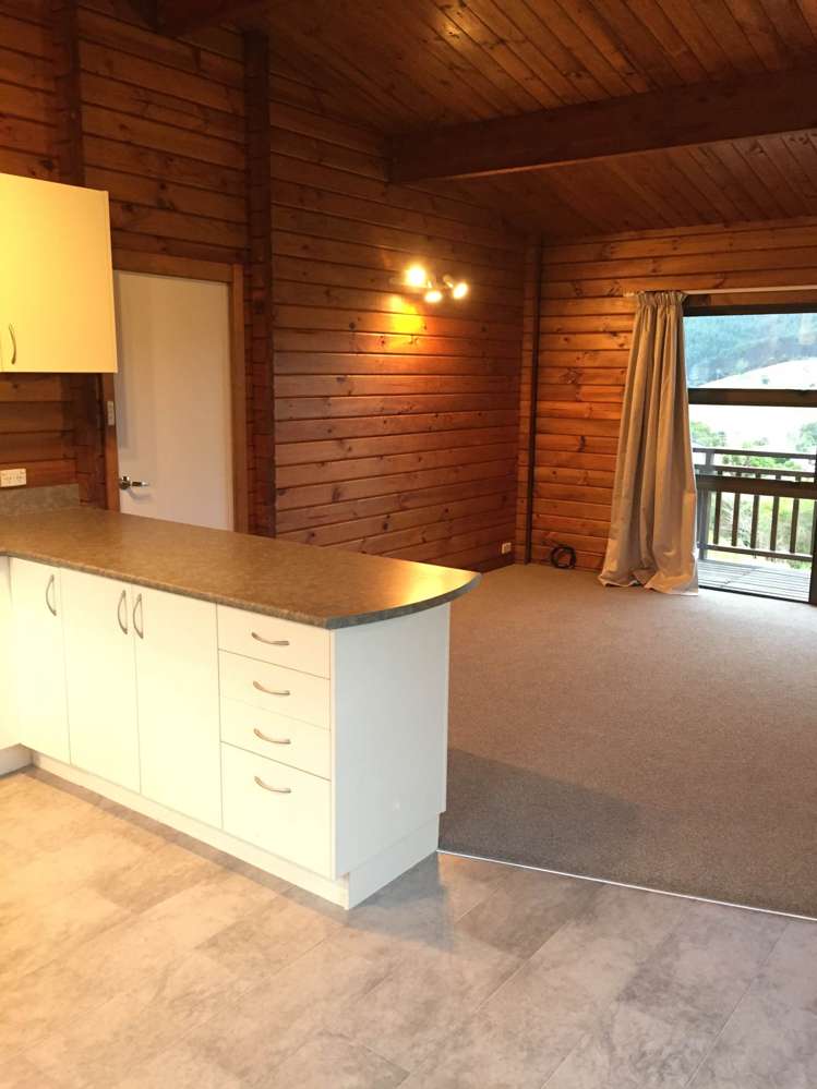 17e Nelson Street Helensville_8