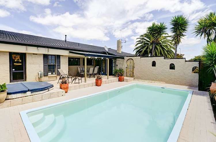 19 Highland Drive Pukete_5