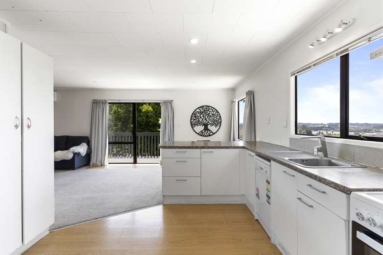 1/19 Exeter Place Unsworth Heights_9