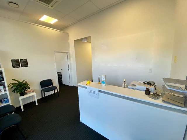 570 - 588 Whangaparaoa Road Stanmore Bay_3