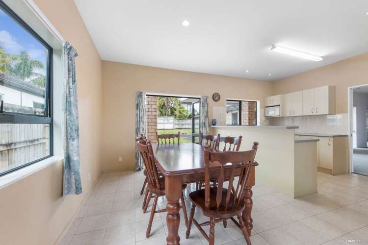 18 Piriti Drive Te Atatu Peninsula_4