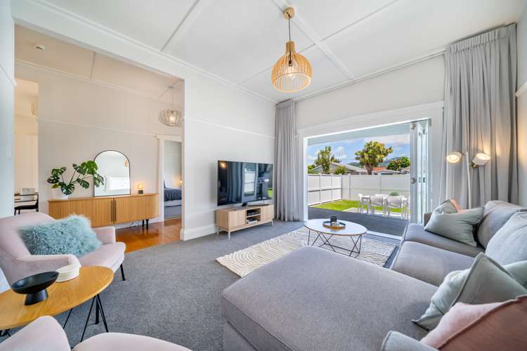 42 Tennyson Street Petone_10